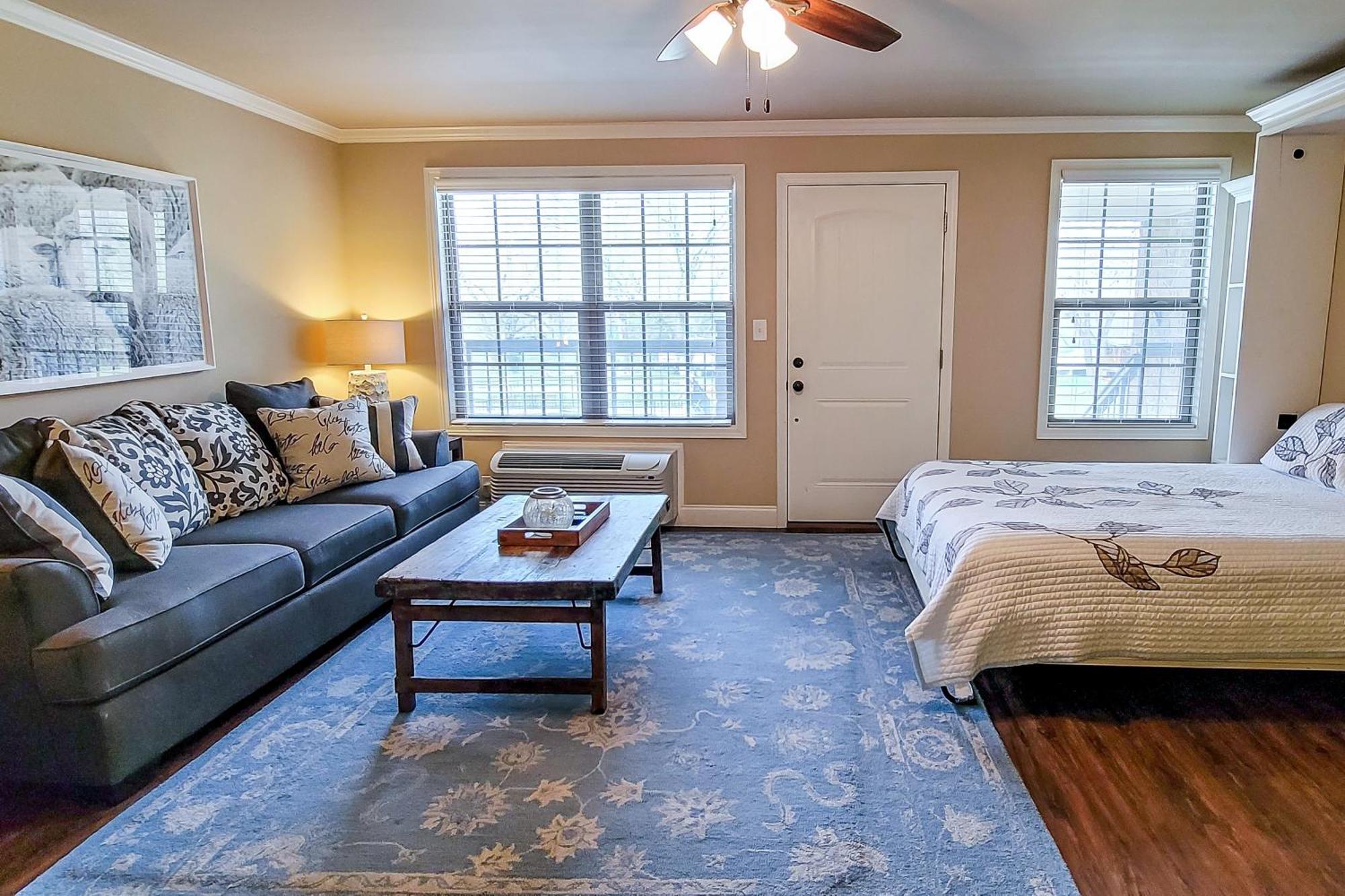 Little River Loft Townsend Rom bilde